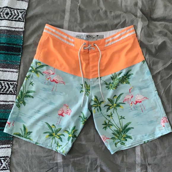 Billabong boardshort. Flamingo print. Waist-30